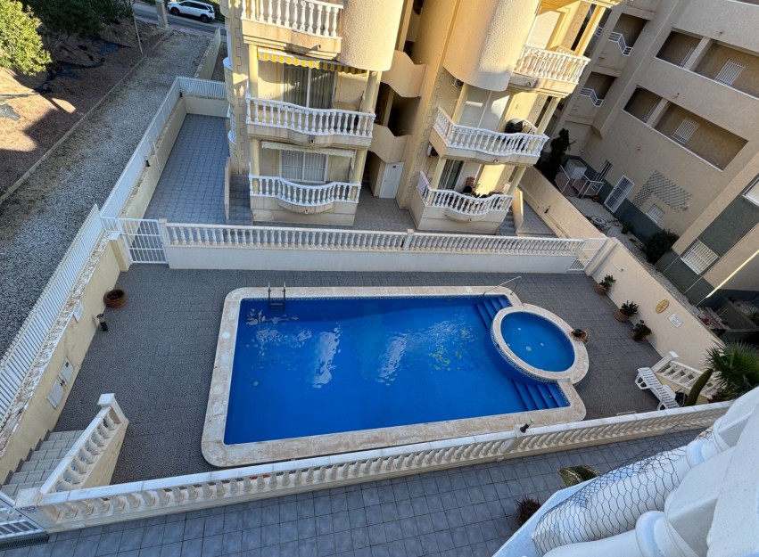 Herverkoop - Apartment - Guardamar del Segura - El Moncayo