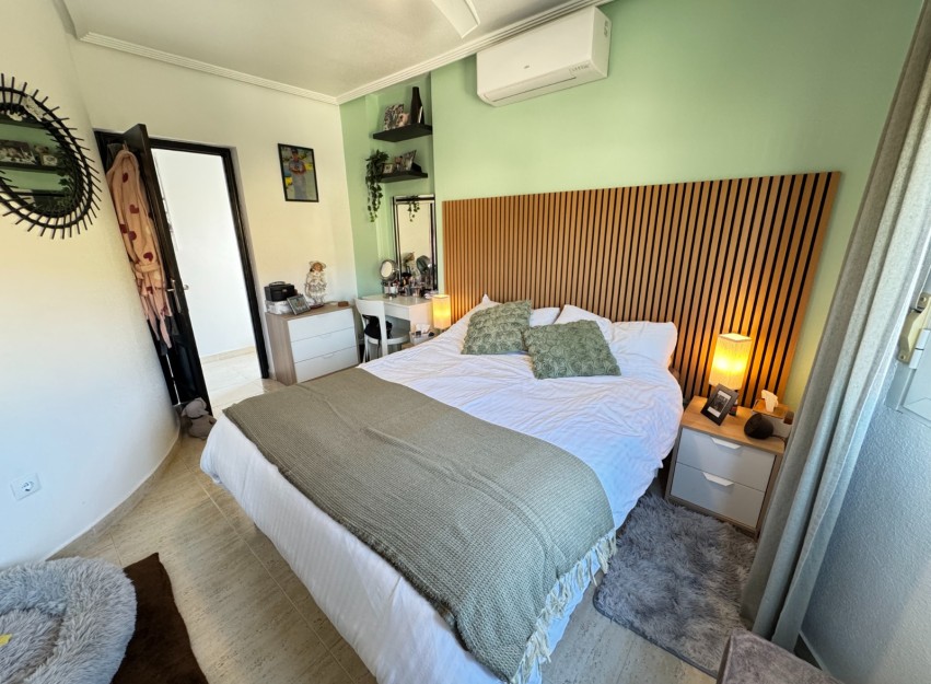 Herverkoop - Apartment - Guardamar del Segura - El Moncayo