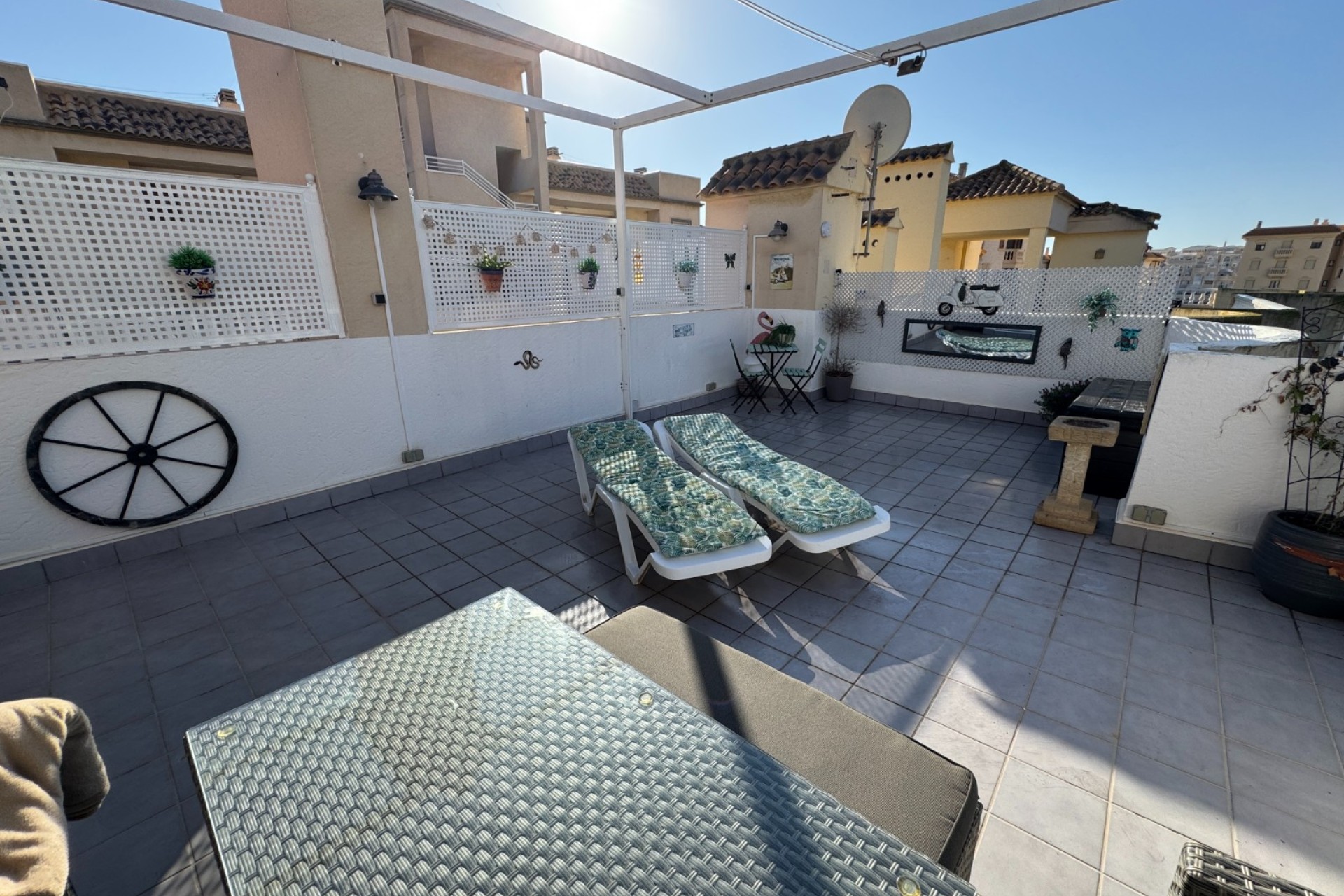 Herverkoop - Apartment - Guardamar del Segura - El Moncayo