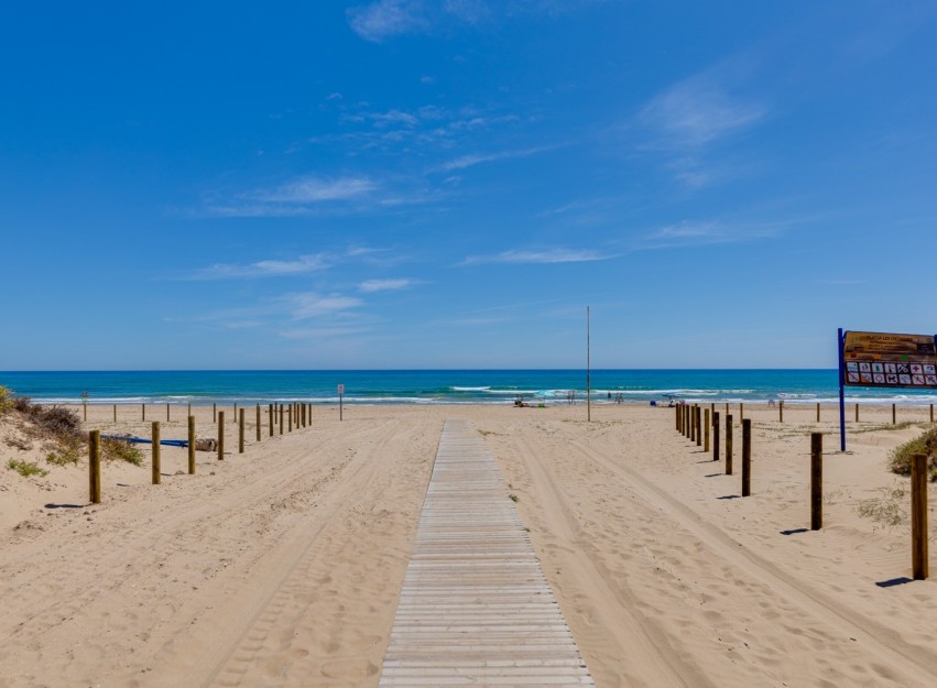 Herverkoop - Apartment - Guardamar del Segura - Pinomar