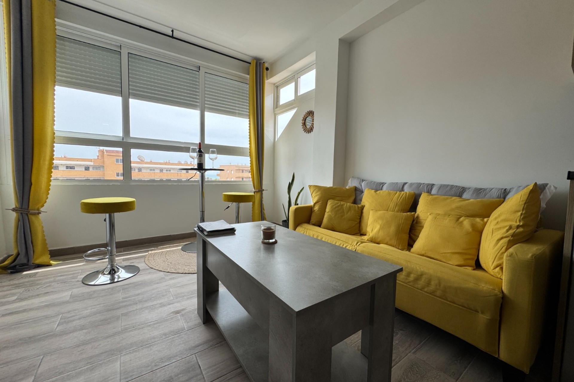 Herverkoop - Apartment - Guardamar del Segura - Pinomar