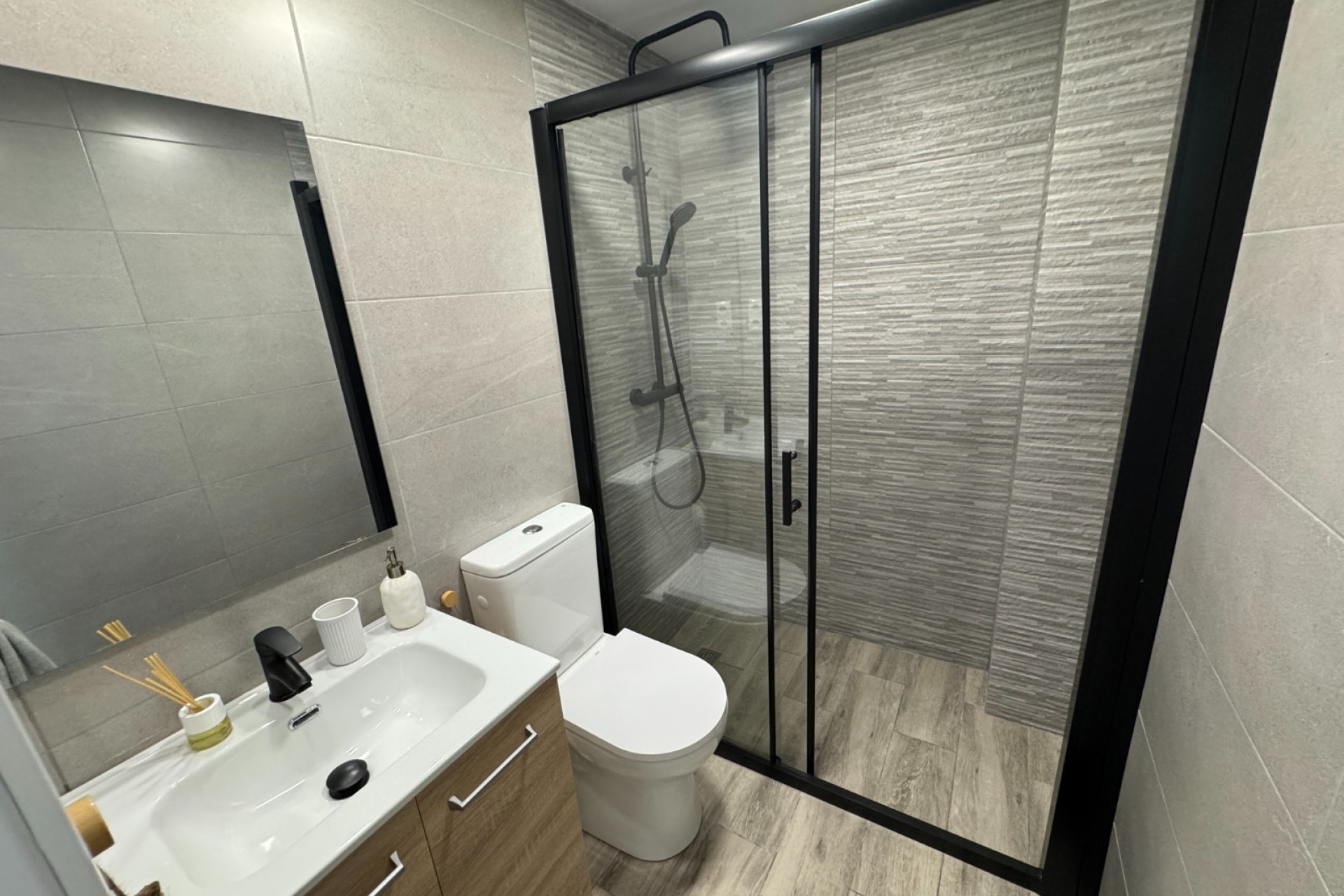 Herverkoop - Apartment - Guardamar del Segura - Pinomar