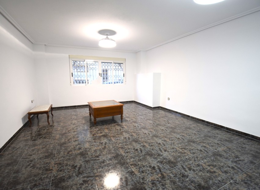 Herverkoop - Apartment - Guardamar del Segura - Pueblo