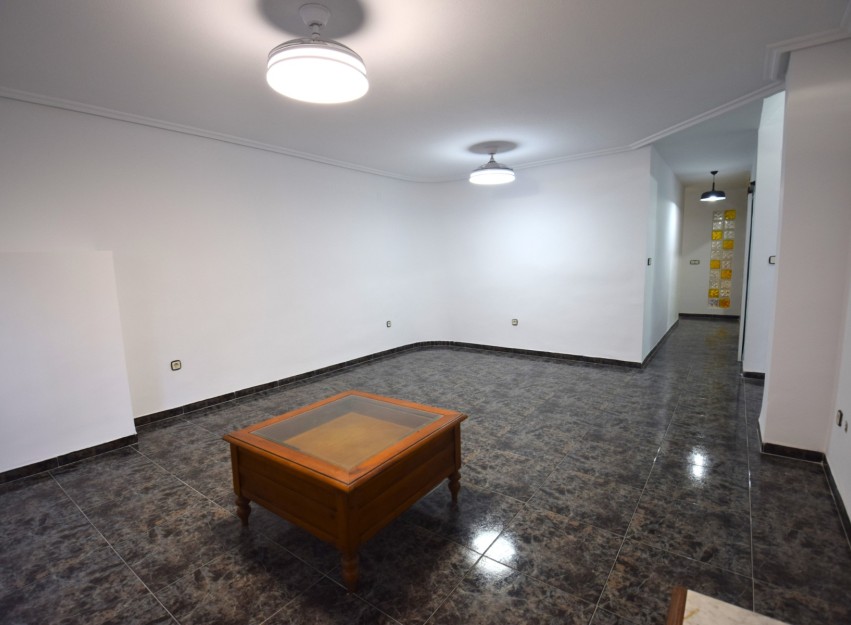 Herverkoop - Apartment - Guardamar del Segura - Pueblo