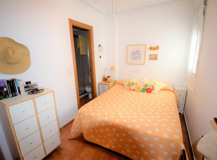 Herverkoop - Apartment - Guardamar del Segura