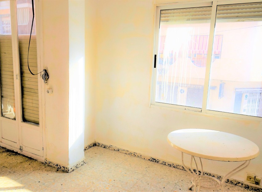 Herverkoop - Apartment - Guardamar del Segura