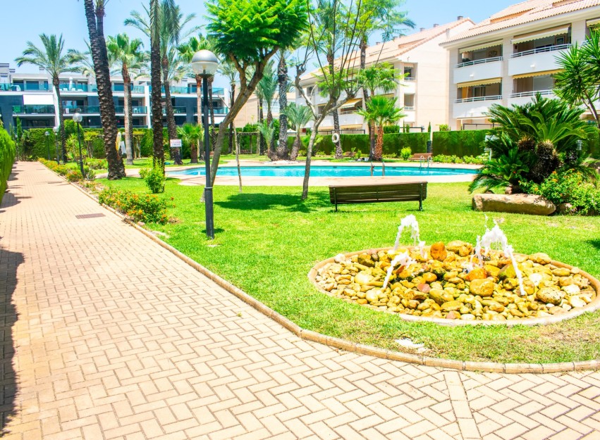 Herverkoop - Apartment - Jávea - El Arenal