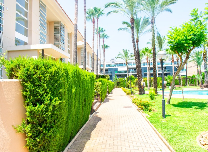 Herverkoop - Apartment - Jávea - El Arenal