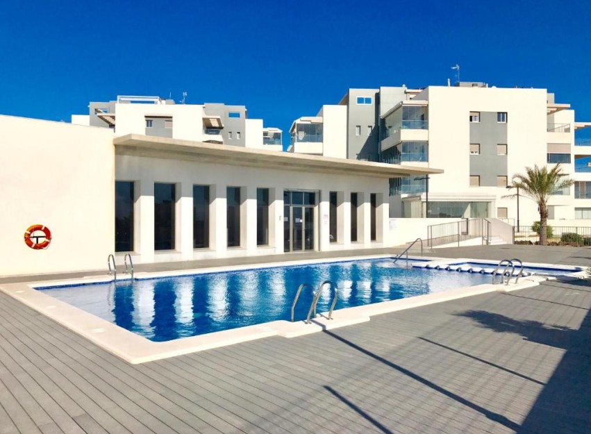 Herverkoop - Apartment - Orihuela Costa - La Zenia