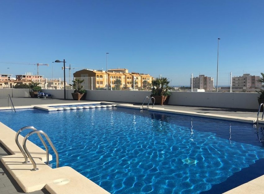 Herverkoop - Apartment - Orihuela Costa - La Zenia