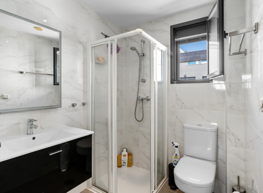 Herverkoop - Apartment - Orihuela Costa - La Zenia