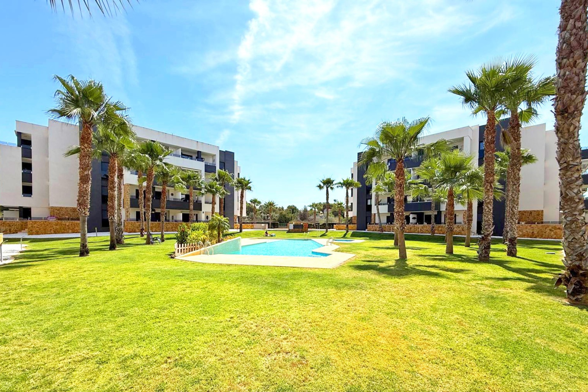 Herverkoop - Apartment - Orihuela Costa - Los Altos