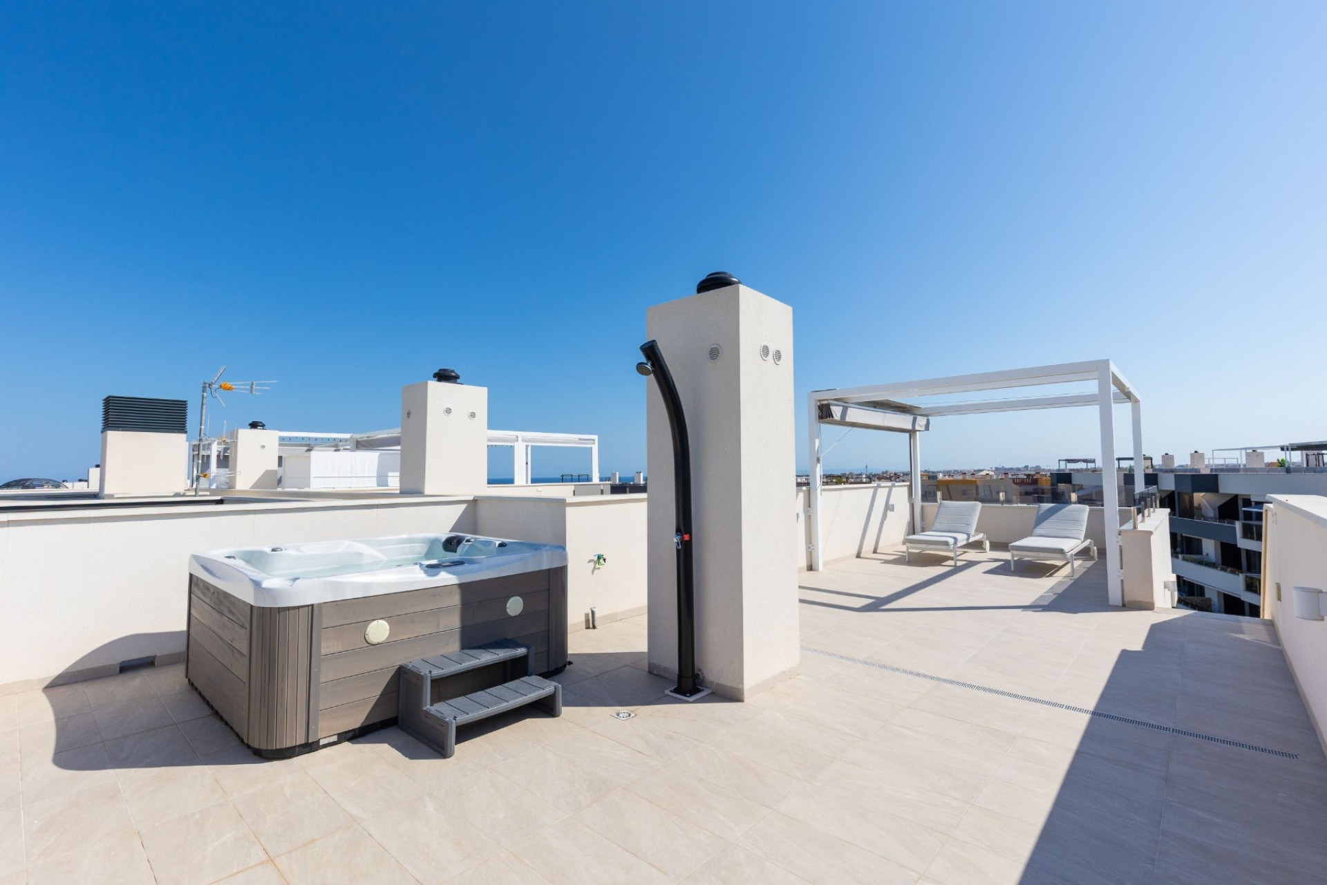 Herverkoop - Apartment - Orihuela Costa - Playa Flamenca