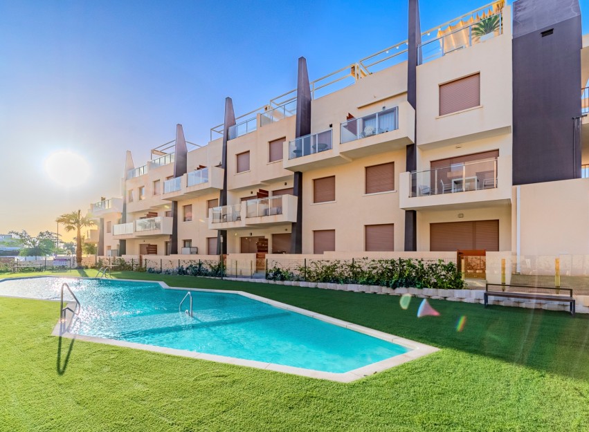 Herverkoop - Apartment - Pilar de la Horadada - Mil Palmeras