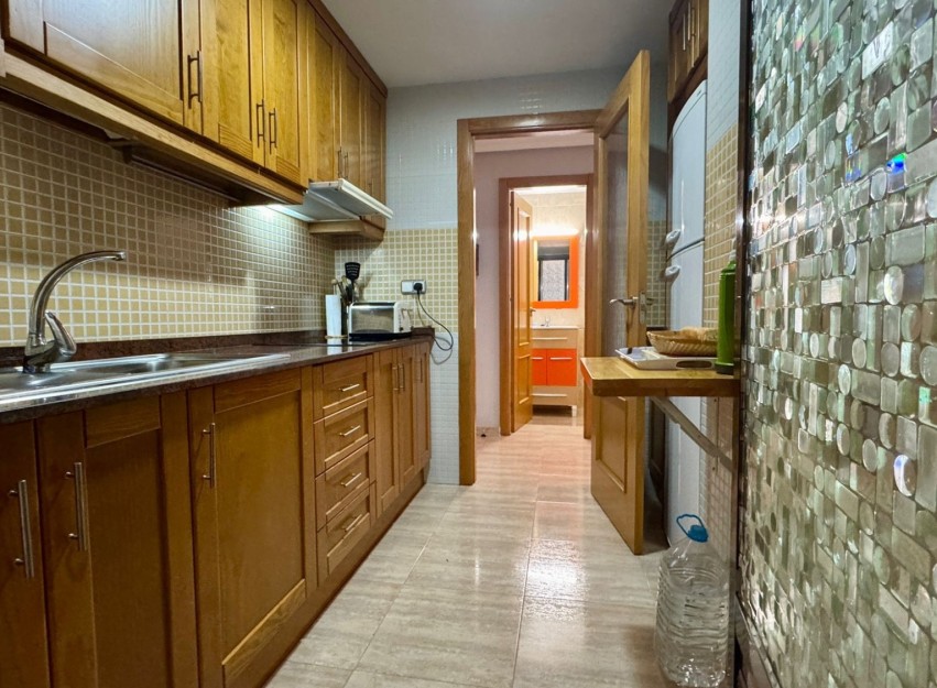 Herverkoop - Apartment - Torrevieja - Centro