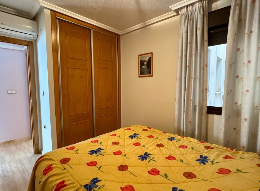 Herverkoop - Apartment - Torrevieja - Centro