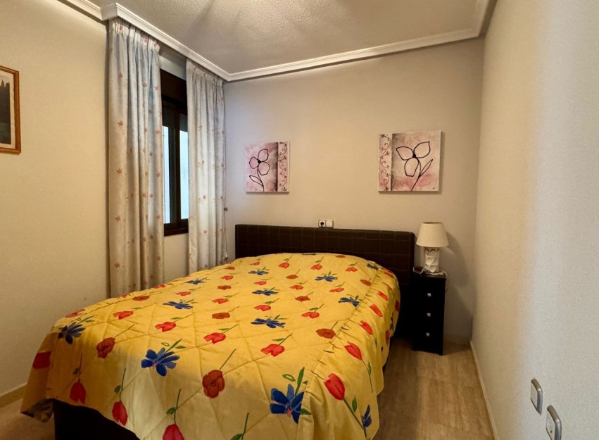 Herverkoop - Apartment - Torrevieja - Centro