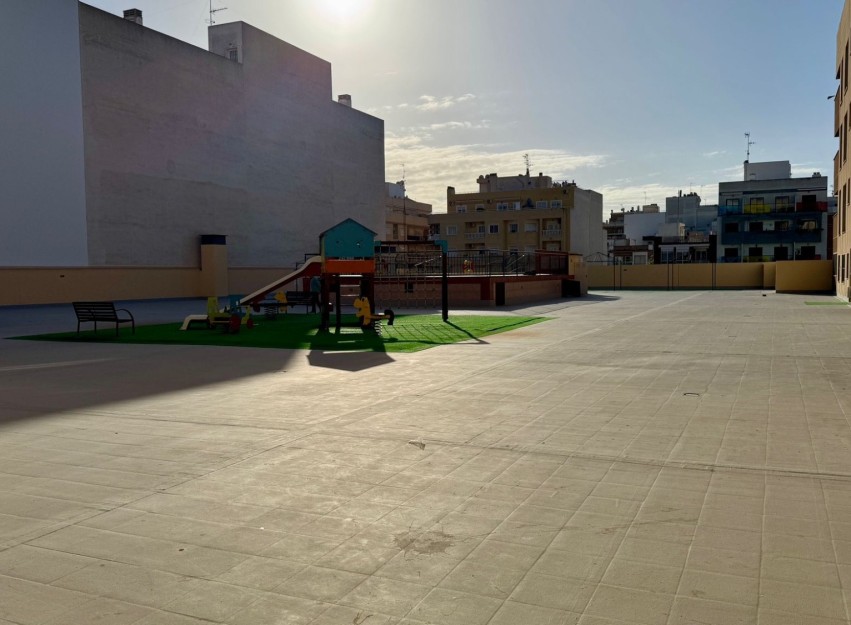 Herverkoop - Apartment - Torrevieja - Centro