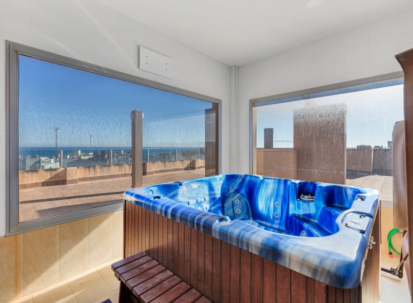 Herverkoop - Apartment - Torrevieja - La Mata