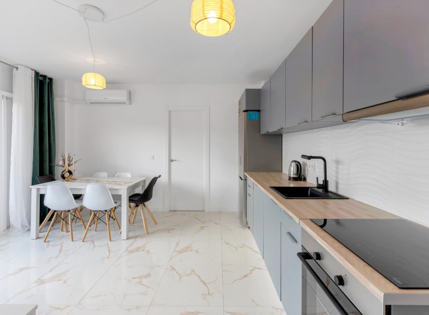 Herverkoop - Apartment - Torrevieja - La Mata