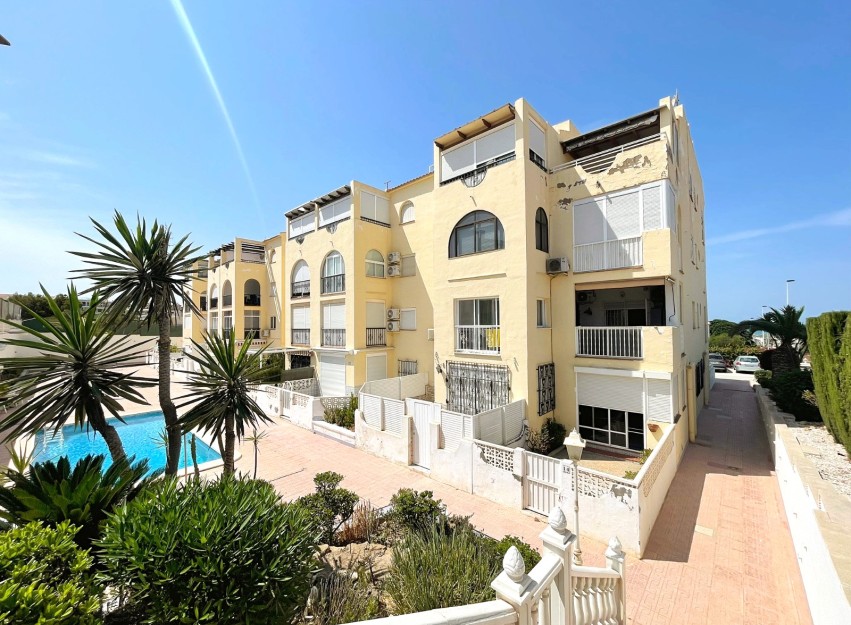 Herverkoop - Apartment - Torrevieja - La Mata