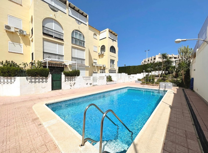 Herverkoop - Apartment - Torrevieja - La Mata