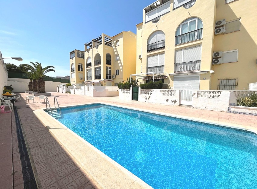 Herverkoop - Apartment - Torrevieja - La Mata