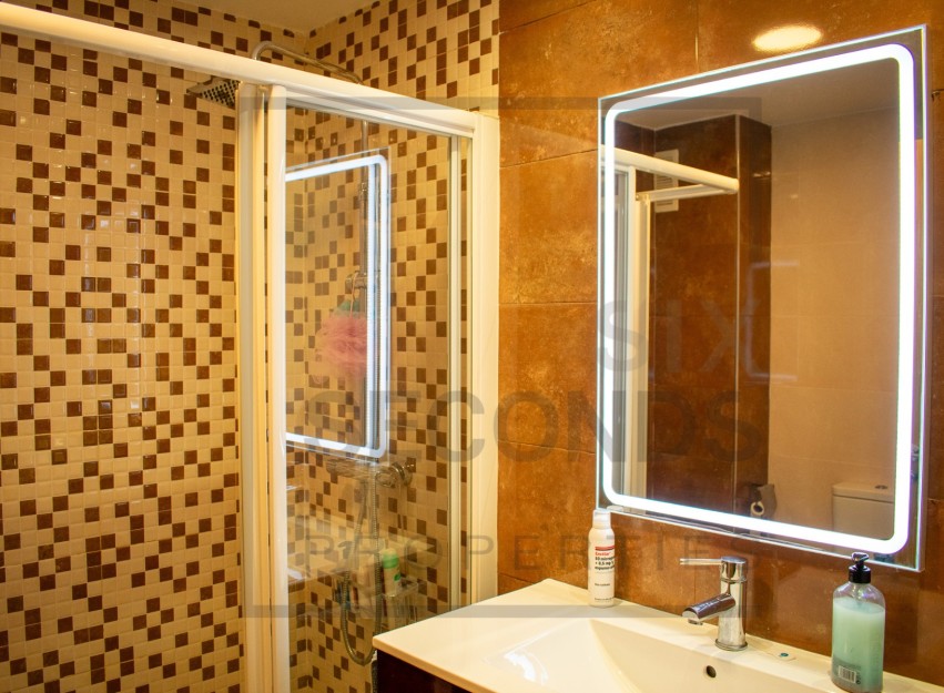 Herverkoop - Apartment - Torrevieja - Playa del Cura