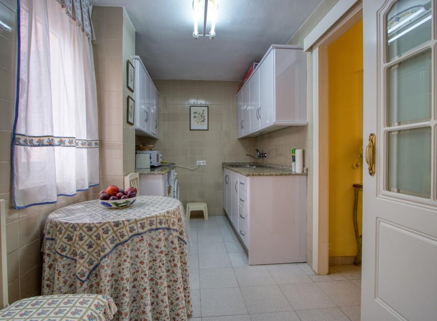 Herverkoop - Apartment - Torrevieja - Playa del Cura