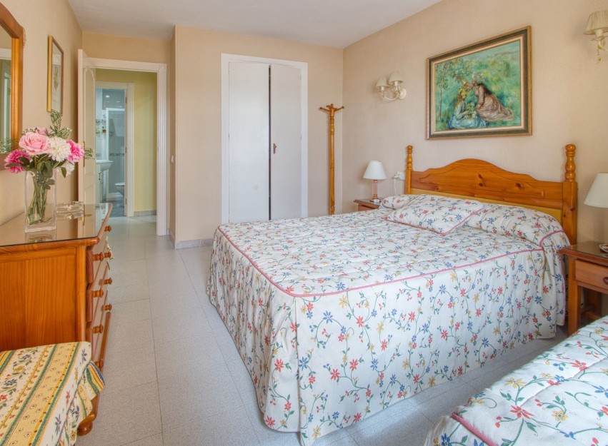 Herverkoop - Apartment - Torrevieja - Playa del Cura