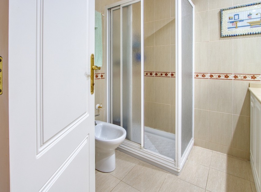 Herverkoop - Apartment - Torrevieja - Playa del Cura