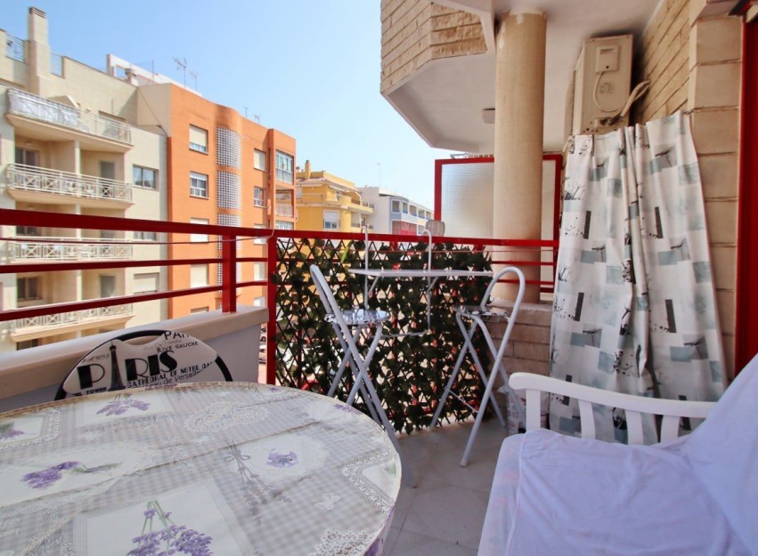 Herverkoop - Apartment - Torrevieja - Playa del Cura