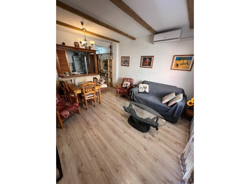 Herverkoop - Apartment - Torrevieja - Playa del Cura