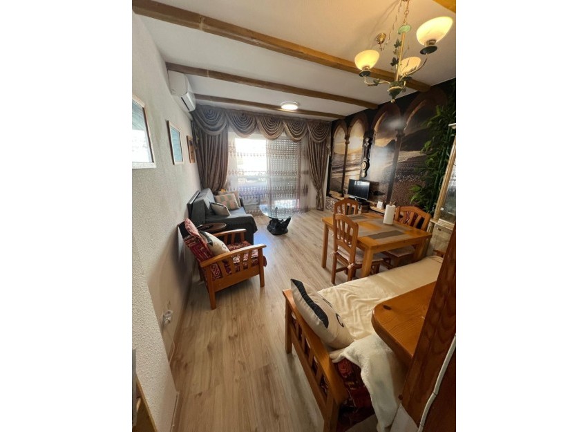 Herverkoop - Apartment - Torrevieja - Playa del Cura