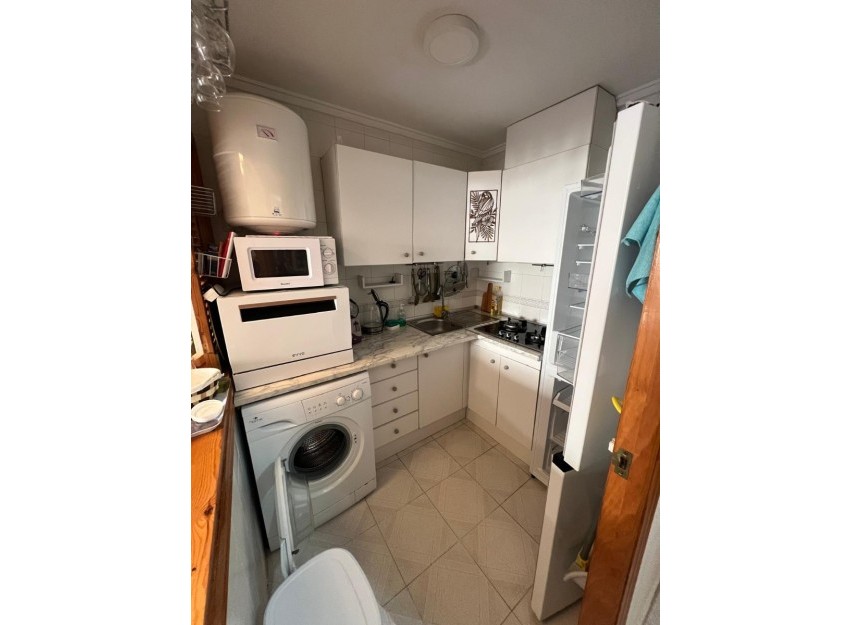 Herverkoop - Apartment - Torrevieja - Playa del Cura