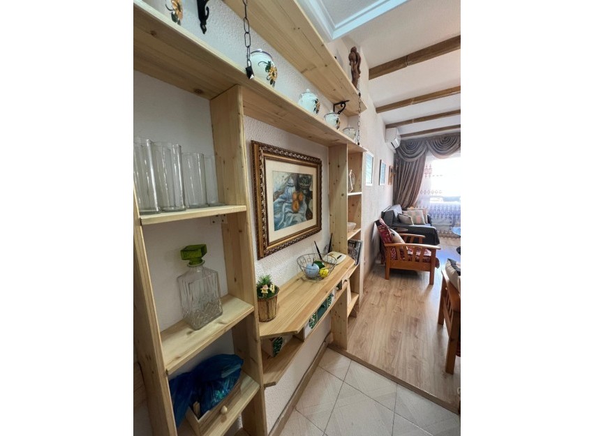 Herverkoop - Apartment - Torrevieja - Playa del Cura