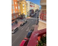 Herverkoop - Apartment - Torrevieja - Playa del Cura
