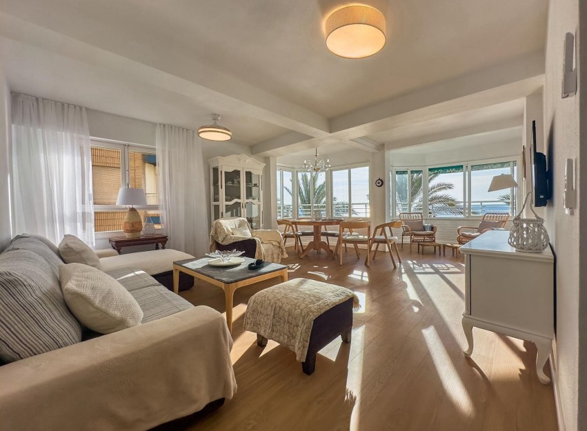 Herverkoop - Apartment - Torrevieja - Playa del Cura