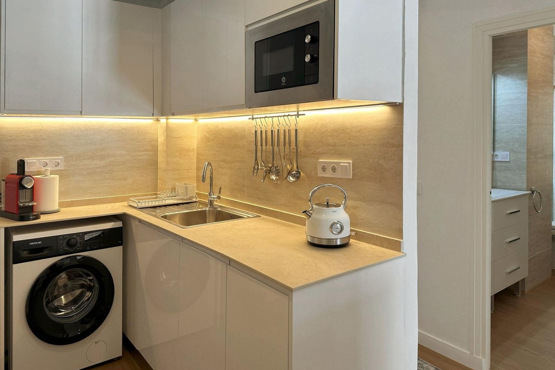Herverkoop - Apartment - Torrevieja - Playa del Cura