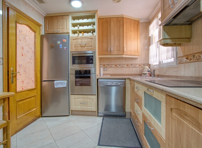 Herverkoop - Apartment - Torrevieja - Playa del Cura