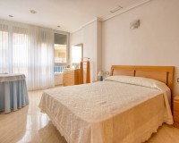 Herverkoop - Apartment - Torrevieja - Playa del Cura