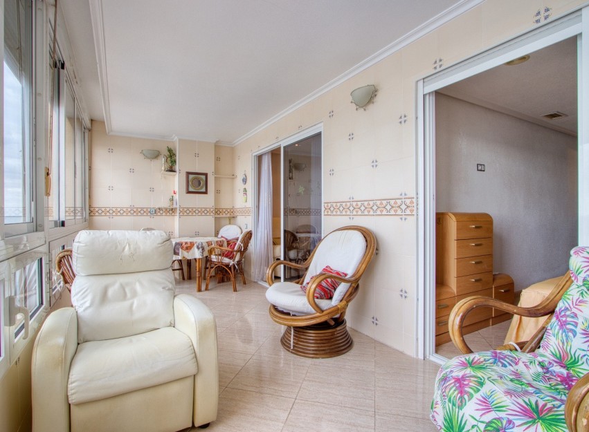 Herverkoop - Apartment - Torrevieja - Playa del Cura