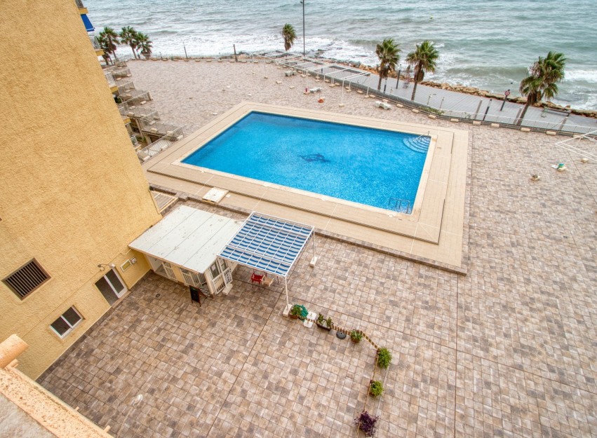 Herverkoop - Apartment - Torrevieja - Playa del Cura