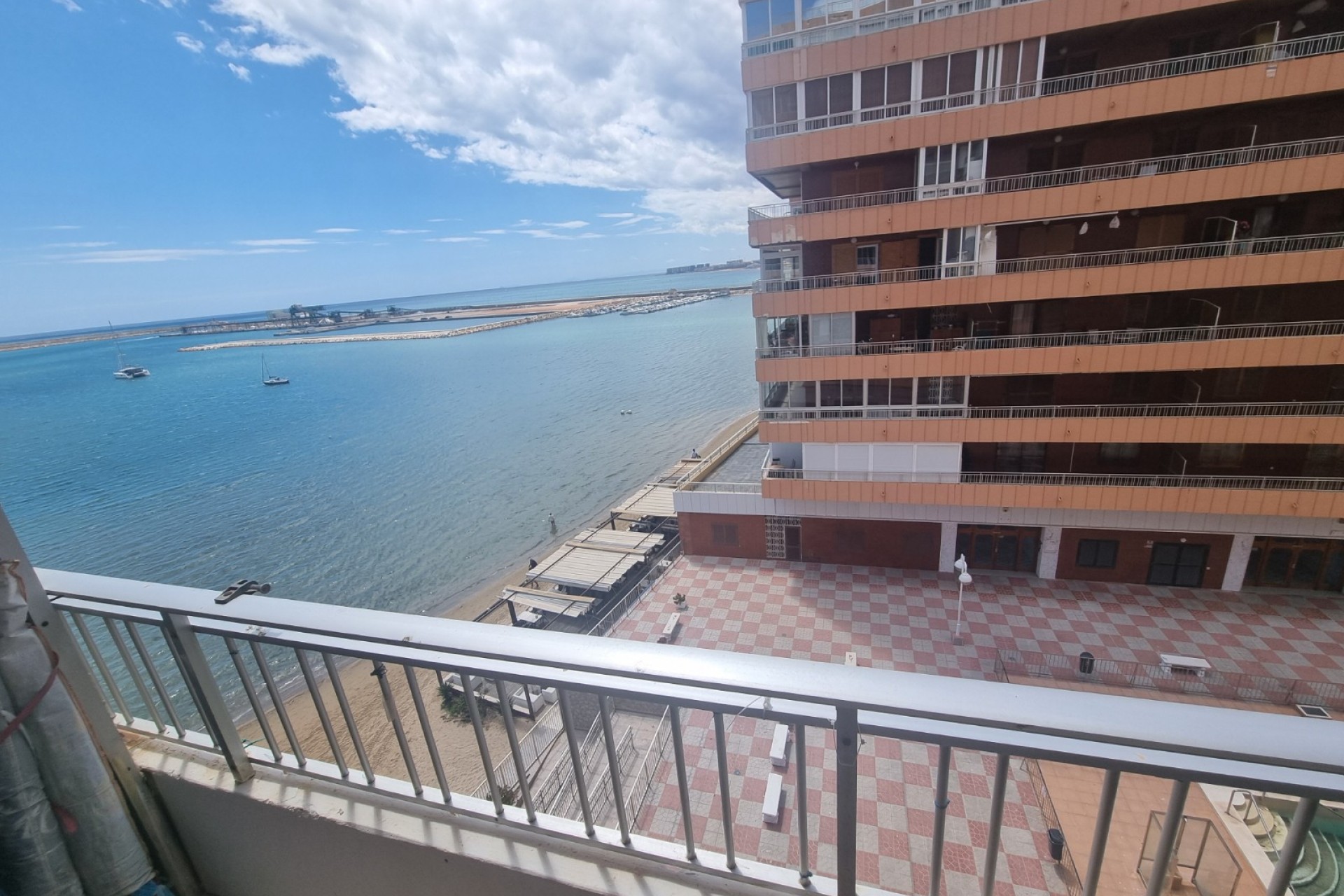 Herverkoop - Apartment - Torrevieja - Playa del Cura