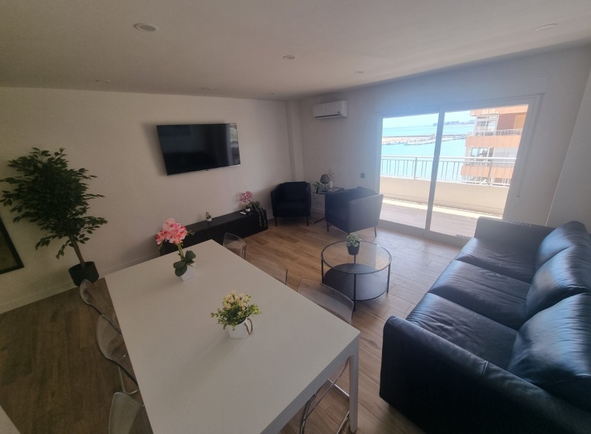 Herverkoop - Apartment - Torrevieja - Playa del Cura