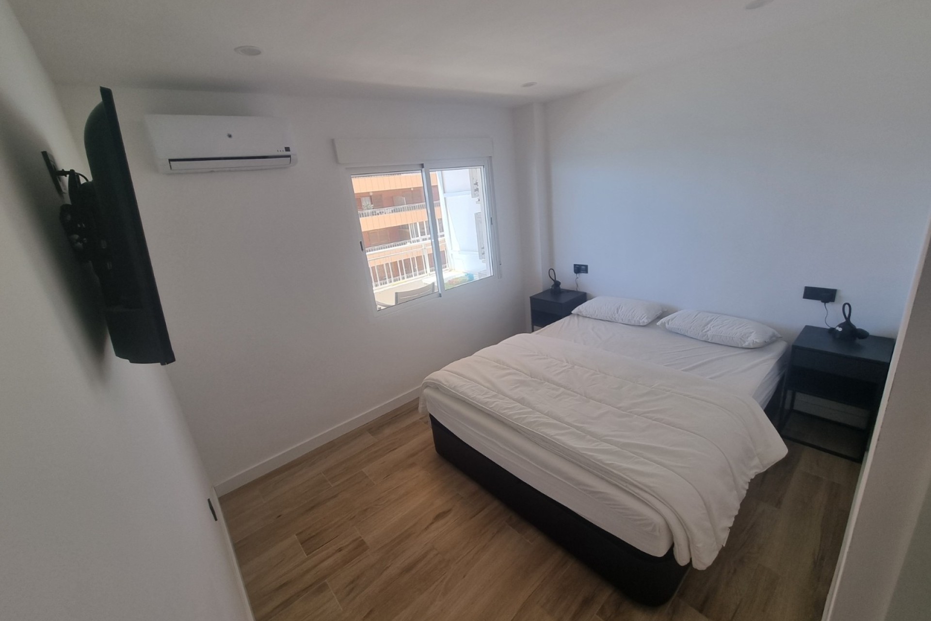 Herverkoop - Apartment - Torrevieja - Playa del Cura