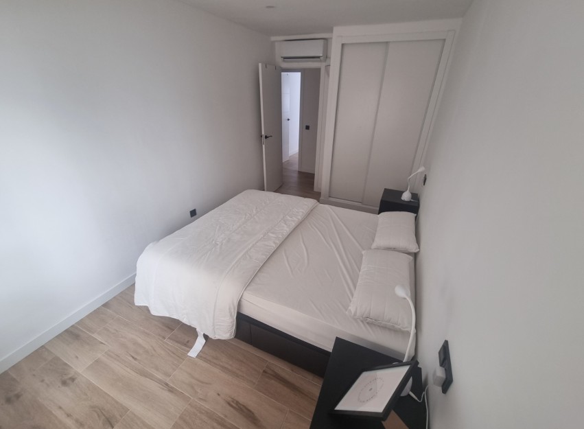 Herverkoop - Apartment - Torrevieja - Playa del Cura