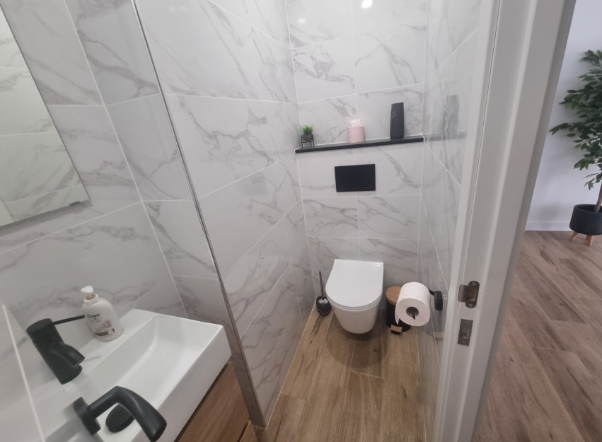 Herverkoop - Apartment - Torrevieja - Playa del Cura