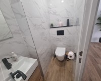 Herverkoop - Apartment - Torrevieja - Playa del Cura