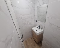 Herverkoop - Apartment - Torrevieja - Playa del Cura
